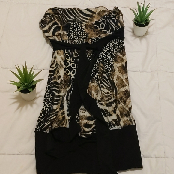 Top - Picture 2 of 2